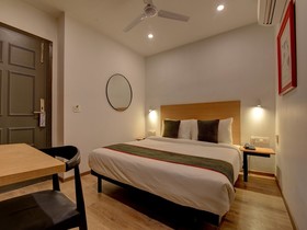 Punjabi Bagh By OYO Rooms