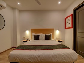 Punjabi Bagh By OYO Rooms