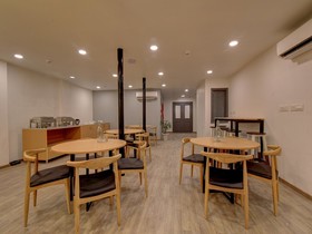 Punjabi Bagh By OYO Rooms