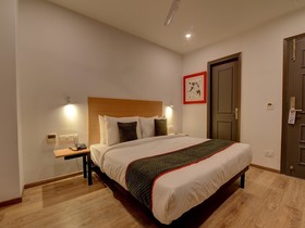 Punjabi Bagh By OYO Rooms