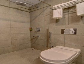 Punjabi Bagh By OYO Rooms