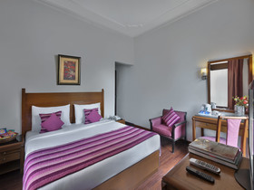 Bloom Hotel - CR Park