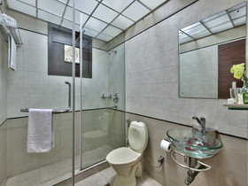 Bloom Hotel - CR Park