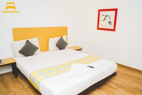 Roomshala Hotel City Life