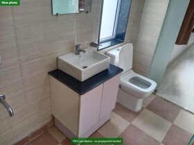 Roomshala Hotel City Life