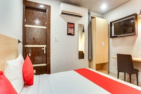 Royal Inn by OYO Rooms