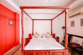 Shanti Home