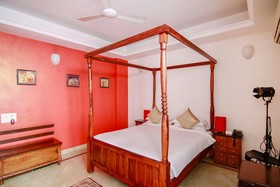 Shanti Home