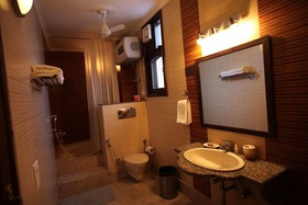 Shanti Home