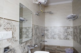 Shivaka Inn