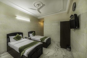 Treebo Singh Sons Karol Bagh