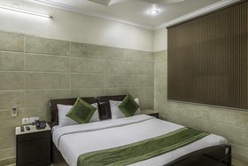 Treebo Singh Sons Karol Bagh