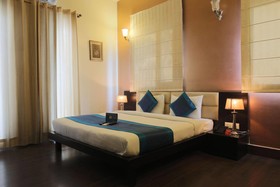 Stallen Suites Nehru Place by FabHotels