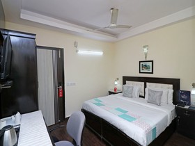 Star Corporate Avenue Hotel by OYO