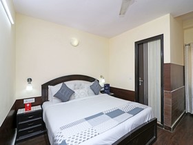Star Corporate Avenue Hotel by OYO