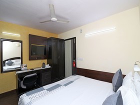 Star Corporate Avenue Hotel by OYO
