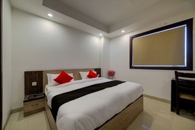 Supreme Residency by OYO Rooms