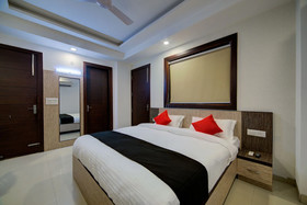 Supreme Residency by OYO Rooms