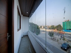 Supreme Residency by OYO Rooms