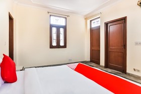 Sushma Residency by OYO Rooms