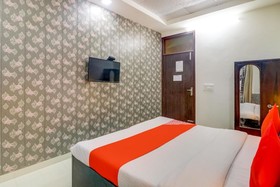 Taj Residency by OYO Rooms