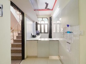 The Golden Bridge by OYO Rooms