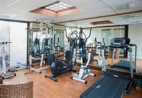 Rockland Hotel C R Park