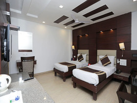 Tryfenna By OYO Rooms