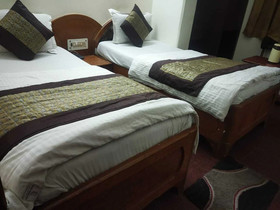 Vardhman Inn by ADB Rooms