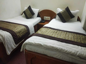 Vardhman Inn by ADB Rooms