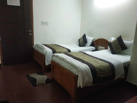 Vardhman Inn by ADB Rooms