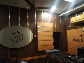 Vardhman Inn by ADB Rooms