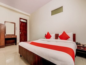 Vishwakarma Palace by OYO Rooms