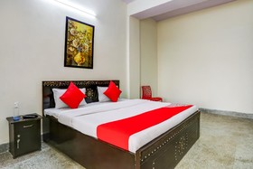 West Inn Guest House by OYO Rooms