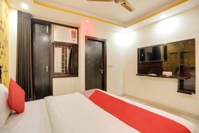 OYO Flagship BD Palace