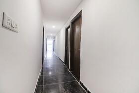 FabHotel Roadway Inn Yashobhoomi Convention Center