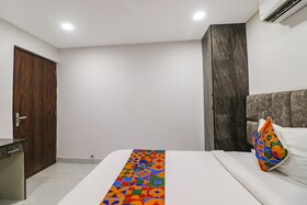 FabHotel Roadway Inn Yashobhoomi Convention Center