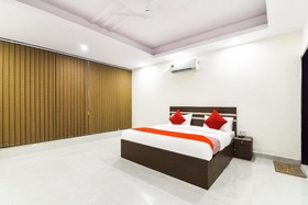 Jps Green Hotels by OYO Rooms