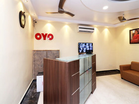 Collection O 74986 Hotel Sky Villa's Near Palam Metro Station