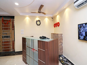 Collection O 74986 Hotel Sky Villa's Near Palam Metro Station