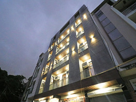 Collection O 74986 Hotel Sky Villa's Near Palam Metro Station