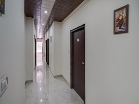 Anantra Regency by OYO Rooms