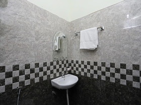 Country Residency By OYO Rooms