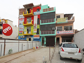 Country Residency By OYO Rooms