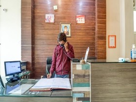 Hotel 555 by OYO Rooms