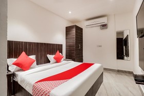 Hotel Blue Diamond by OYO Rooms