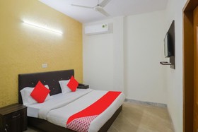 Hotel Diamond Stay by OYO Rooms