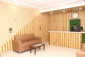 Hotel Grand 81