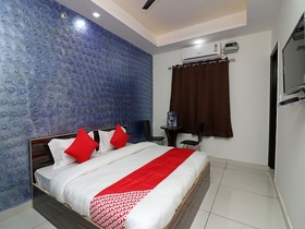 Hotel Redstone by OYO Rooms
