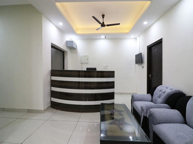 Hotel Redstone by OYO Rooms